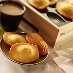 Ibis Centre Gare Hotel 3*