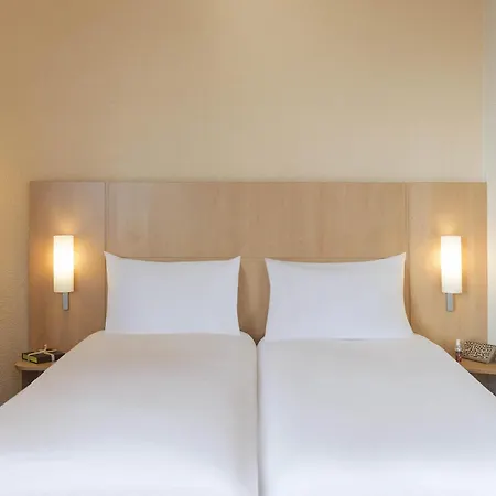 Ibis Centre Gare מץ