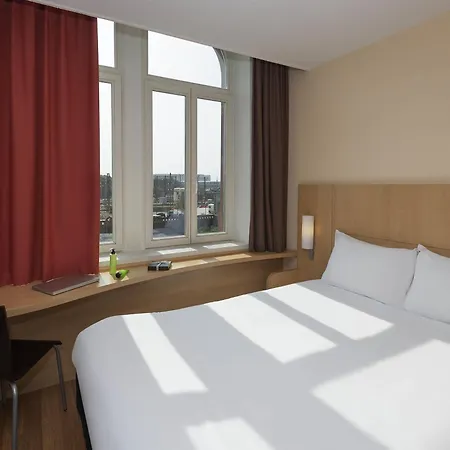 ホテル Ibis Centre Gare メス