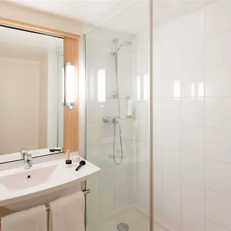Ibis Centre Gare 3* メス