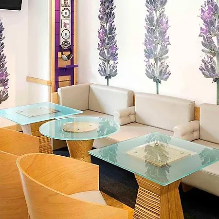 Ibis Centre Gare Hotel 3*