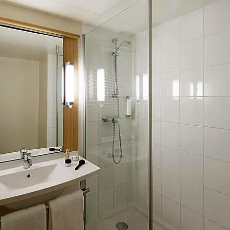 Ibis Centre Gare מלון מץ