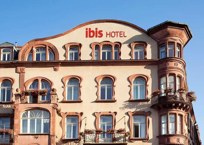 Ibis Centre Gare מלון מץ