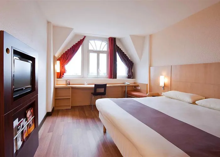 Ibis Centre Gare 3*